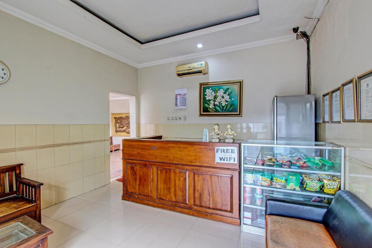 Oyo 91785 Hotel Srikandi Kalasan Tanjungtirto Екстер'єр фото