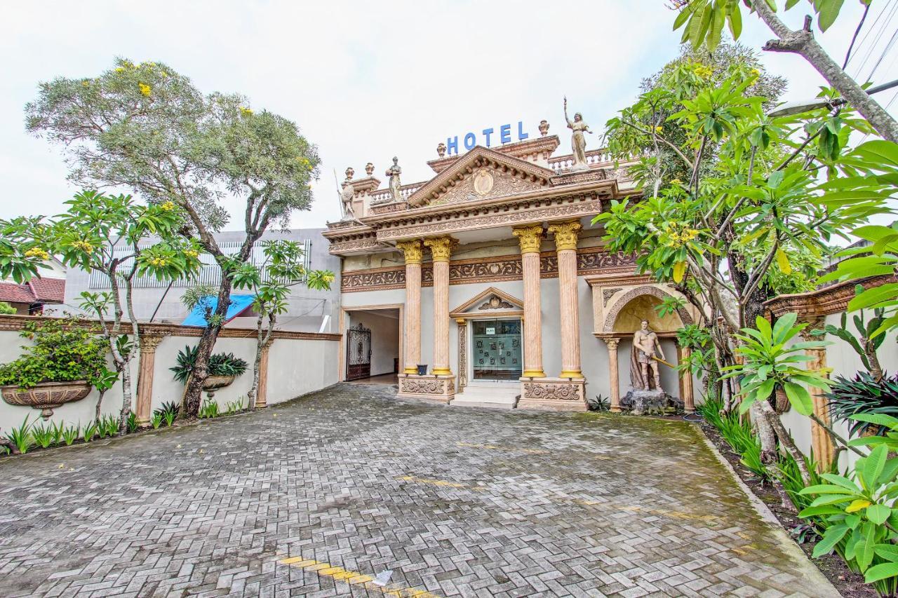 Oyo 91785 Hotel Srikandi Kalasan Tanjungtirto Екстер'єр фото