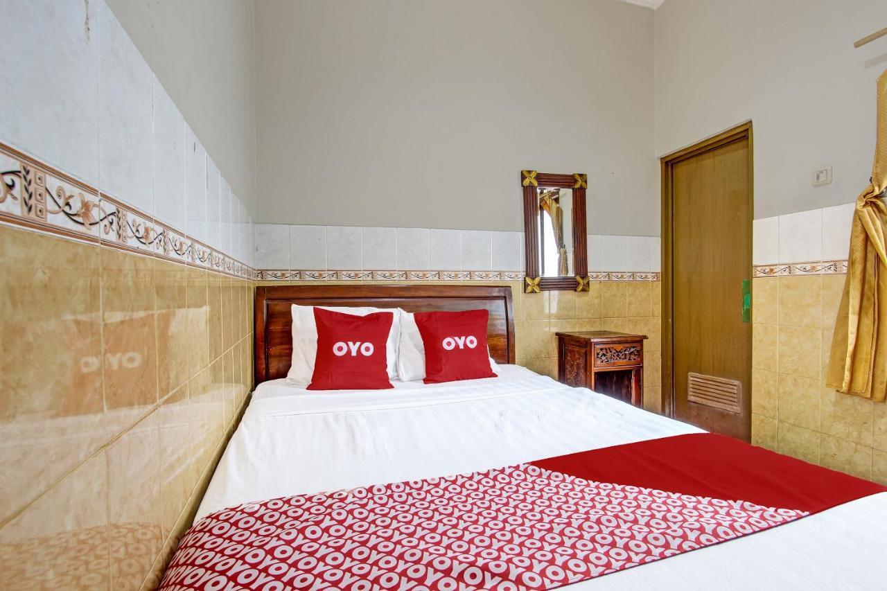 Oyo 91785 Hotel Srikandi Kalasan Tanjungtirto Екстер'єр фото