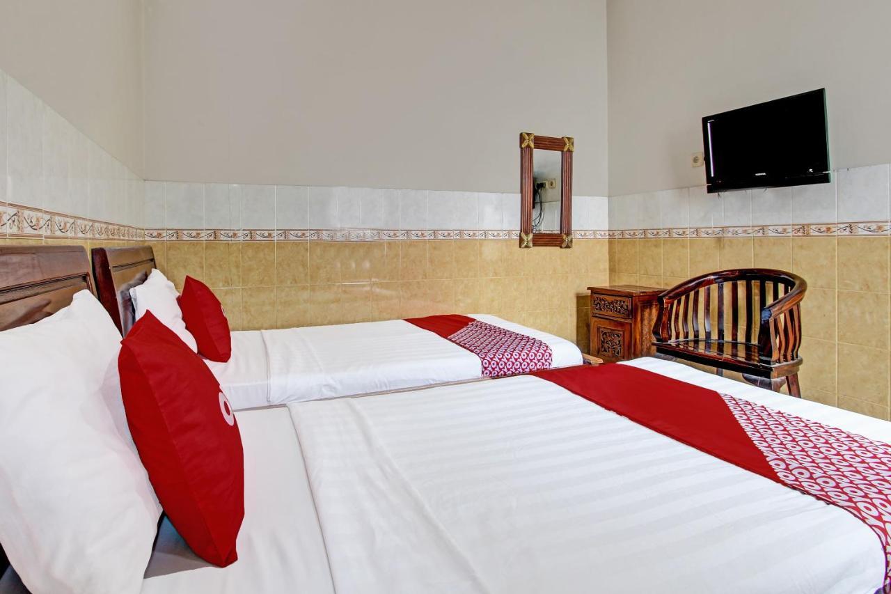 Oyo 91785 Hotel Srikandi Kalasan Tanjungtirto Екстер'єр фото