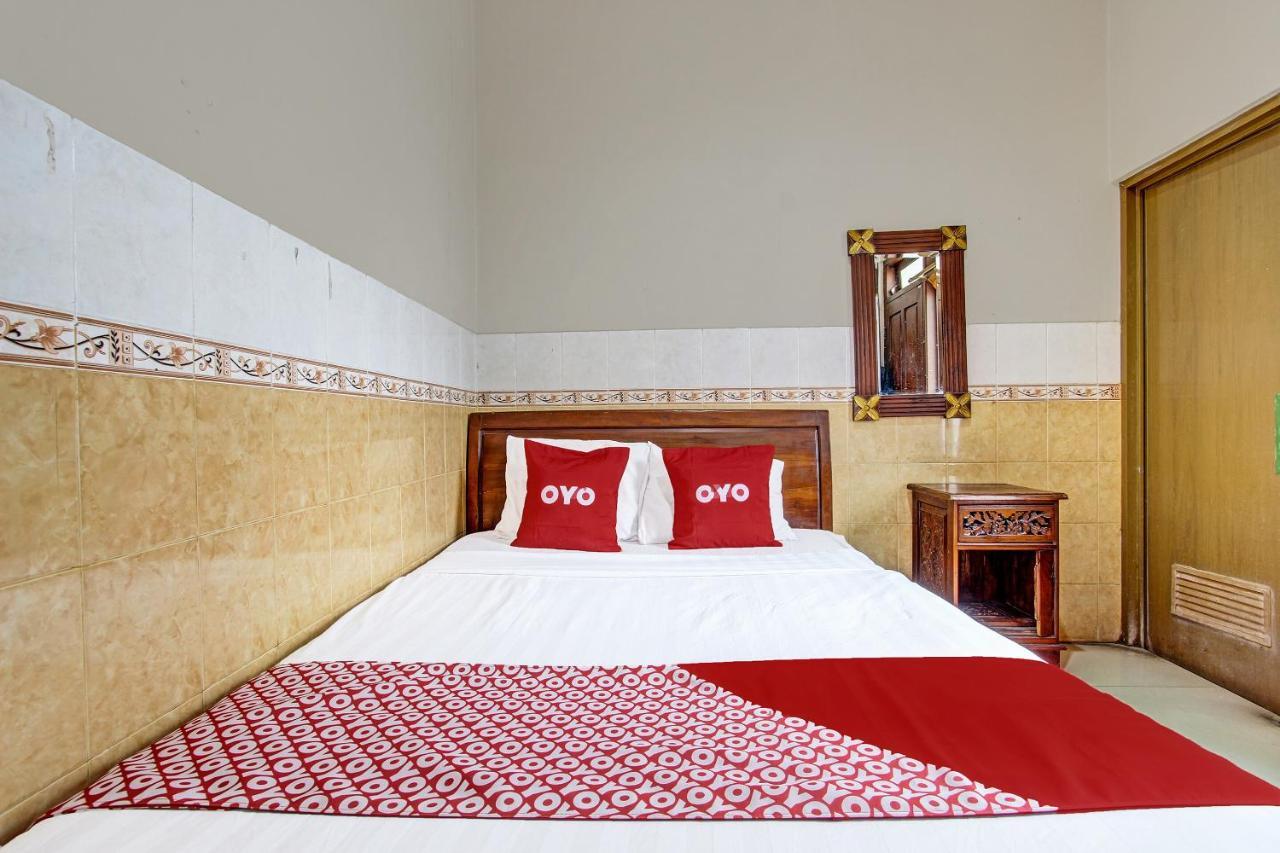 Oyo 91785 Hotel Srikandi Kalasan Tanjungtirto Екстер'єр фото