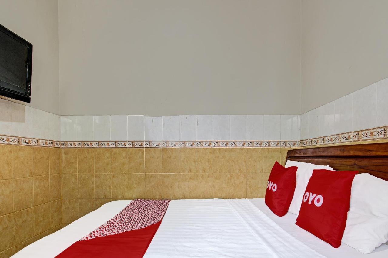 Oyo 91785 Hotel Srikandi Kalasan Tanjungtirto Екстер'єр фото